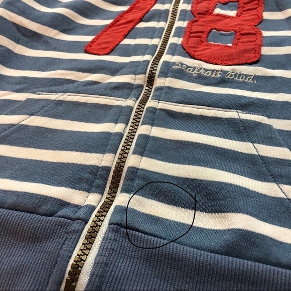 🎉3 For 15$🎉 Blue And White Stripes Zipper Hoodie Size 4T - Picture 6 of 6